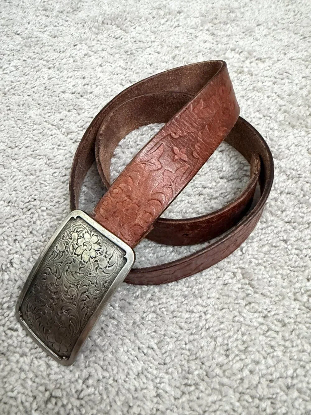 Fossil genuine leather